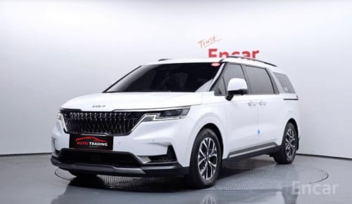 Kia Carnival full option 11កៅអី 2023