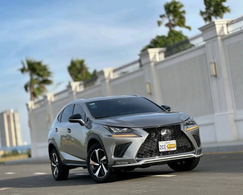LEXUS NX 200t 2015
