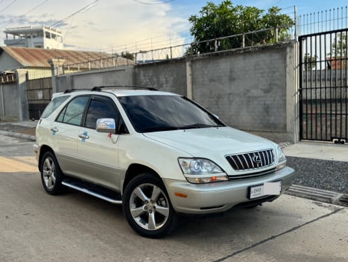 Lexus Rx300 p1 2002 ប្រើសាំង ហ្គាស សុីតិច 100km/5$ម៉ាសុីនប្រអប់ល្អល្អ)