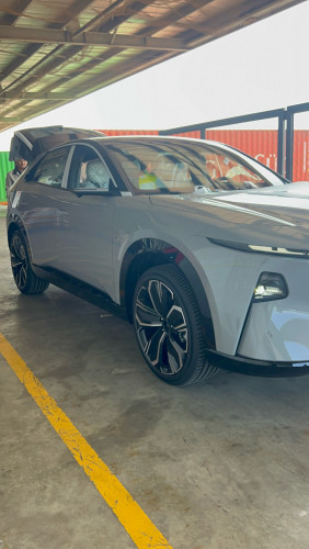 Mazda Ez60 max option (stocked)