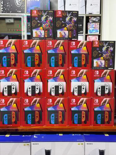 Nintendo switch OLED JAILBREAK 256GB