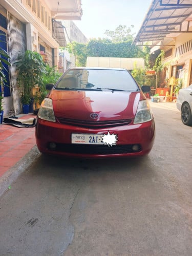 Prius 05 full option ជិះផ្ទាល់
