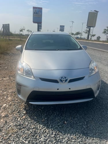 Prius2012ទើបមកដល់គីឡូតិចអប់សិន3