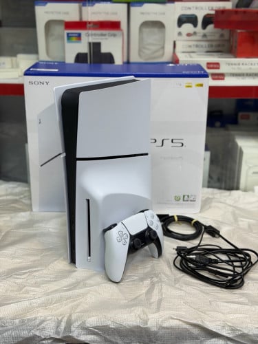 PS5 slim 99%