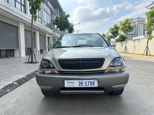 RX300 ឆ្នាំ99​ ប៉ុង1​