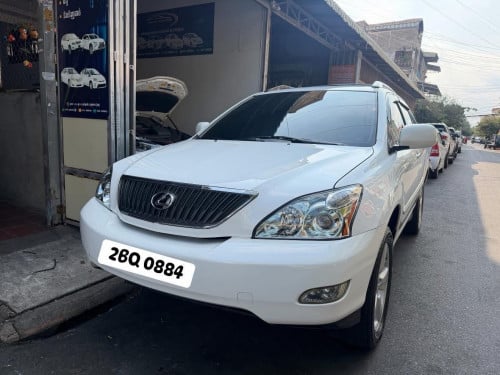 Rx330 2005 ប៉ុង1 អេក្រង់ធំ ក្នុងលឿង