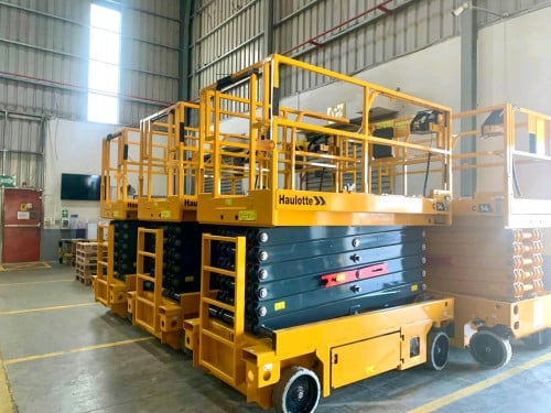 Scissor Lift for rent - Daily, weekly, monthly & yearly