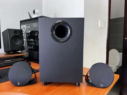 Speaker Logitech G560 240w