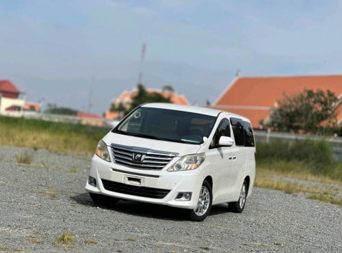 TOYOTA ALPHARD 2012
