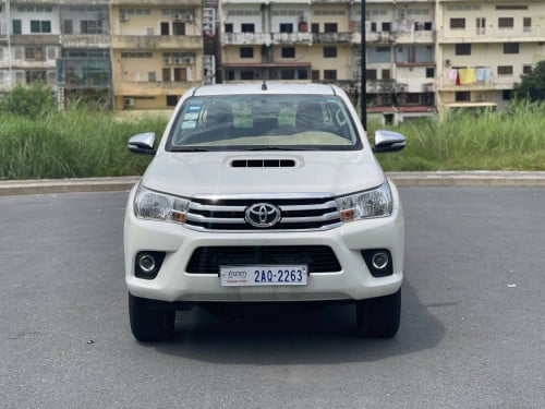 Toyota hilux Revo 2017