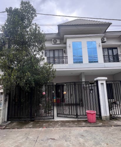 ផ្ទះសំរាប់ជួល