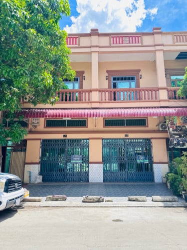 ផ្ទះថ្មីលក់