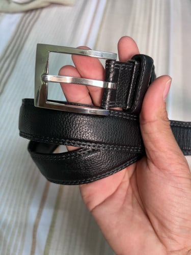 ខ្សែក្រវ៉ាត់ម៉ាក់របស់បារាំងស្បែក អ្នកធ្វើការសមរម្យ