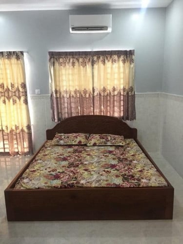 បន្ទប់ជួល