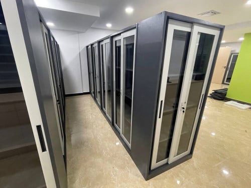 ទូឯកសារ ទ្វារុញ.