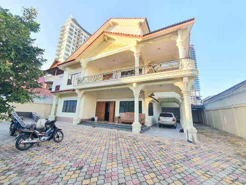 ផ្ទះវីឡាសម្រាប់ជួលនៅទួលគោក