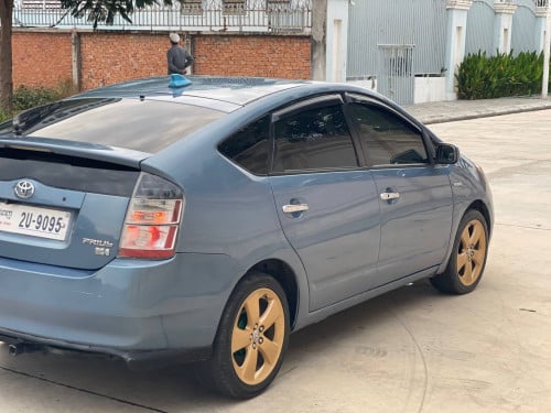 តោះកាត់បានក្ដៅៗបងប្អូនឡានស្អាត