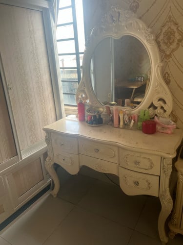 តុសំអាងលក់