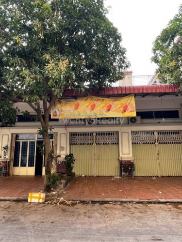 ផ្ទះជួលមានសម្ភារៈ ជិតផ្សារខេស៊ី