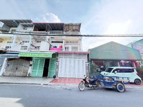 ផ្ទះជួលនៅទូលស្វាយព្រៃ - 在托尔思瓦耶普雷的出租房