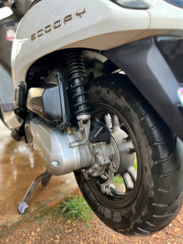 ម៉ូតូញុមប្រើផ្ទាល់