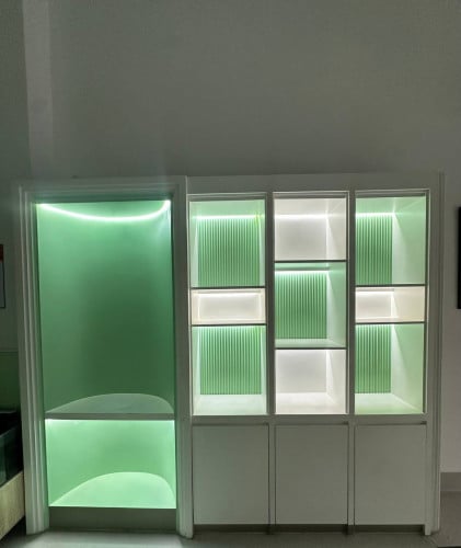 ទូតាំង​សម្ភារៈ​