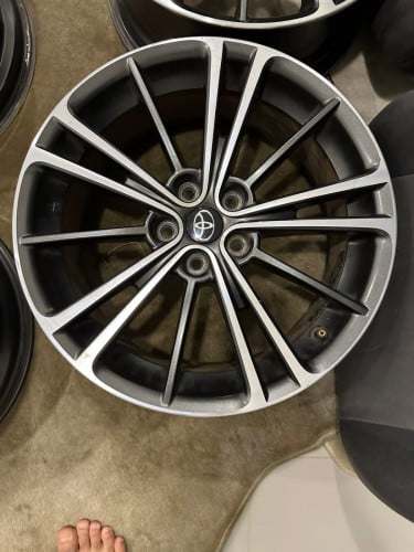 យ៉ាមួយទឹក ជប៉ុន រង្វង់ 17” 7J  Prius … SUBARU brand