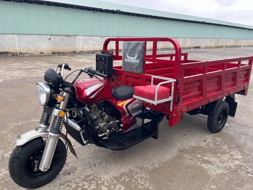 កង់បីលក់នៅថ្មីកំលាំង210ccទ្រុង1-40នឹង2-40ឆ្នាំ2021