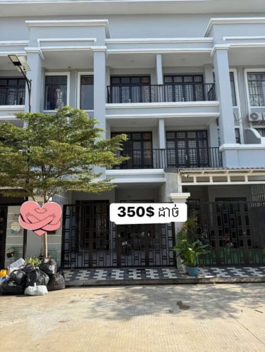 ផ្ទះជួលនៅបុរីក្បែរអុីអន3