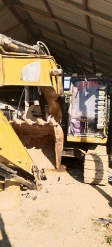 អាអុិច321Dសំរាប់ជួល