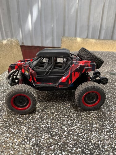 ចង់លក់កូនឡានមួយតឹកនៅល្អកំលាំងខ្លាំងរត់បាន45+ខ្នាត1/14ត្រូវកាឆាតសួបាន