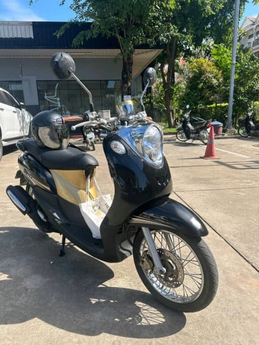 មានកាតគ្រីលក់555$ចរចារ