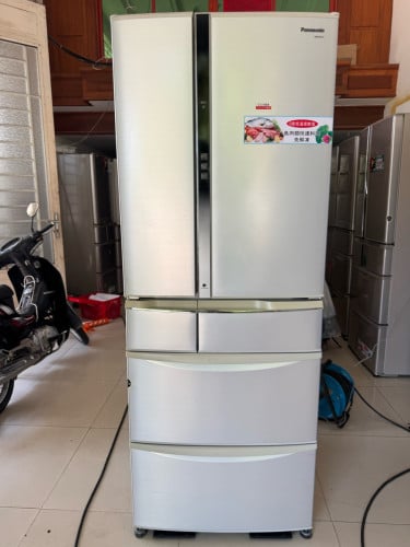 ទូទឹកកក ទ្វា6 ផលិតទឹកកក អនាម័យអូតូ  -មានកម្ពស់1.80cm