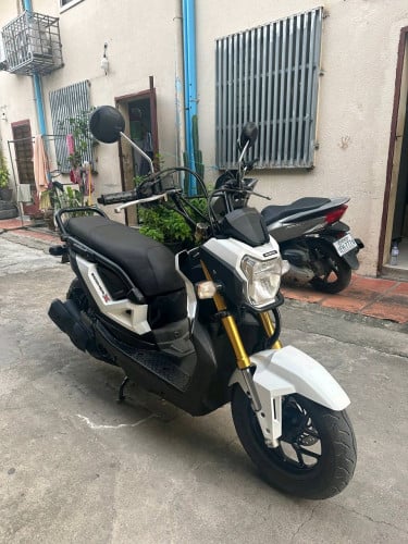 មានកាតគ្រីលក់670$ចរចារ