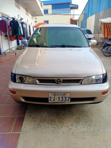 កូរូឡាឆ្នាំ95ឡានស្អាតនៅសំណុំ