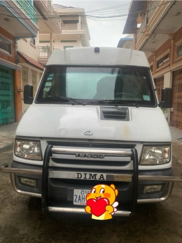 រយន្តក្រុមហ៊ុន ម៉ាក IVECO កាត់ឈ្មោះបាន100%