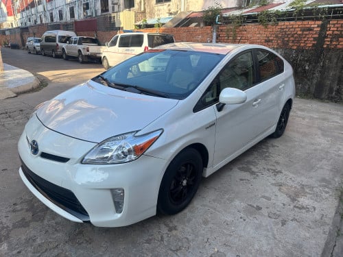 លក់promotionពិសេស Prius 014 Option4 ក្រដាស់ពន្ធ ឡានកាលី