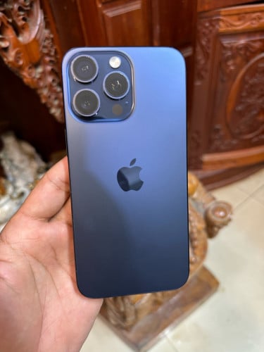 15 Pro Max 256G ZA/A សុីម២​ អេក្រង់​ហ្សុីន