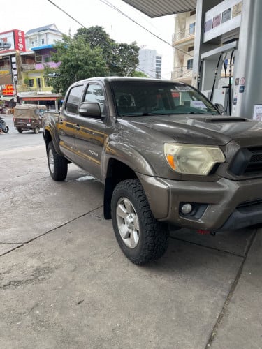 2013 TACOMA កាពីតាស់ឡានមូល