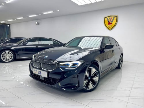 Bmw i3 40L night sport package Range 592km