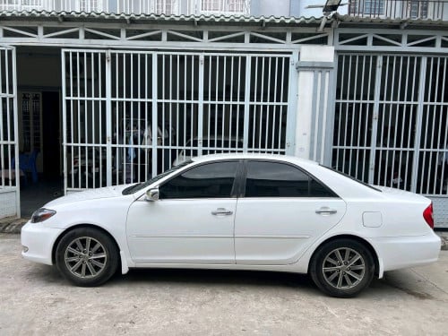 Camry 03xle ឡានស្អាត