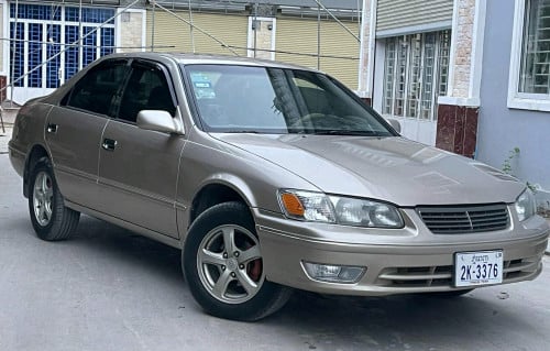 Camry Le S កៅអីចុច 1999