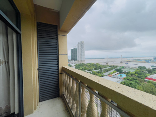 Corner Spacious 2 Bedrooms for Rent in Diamond Island