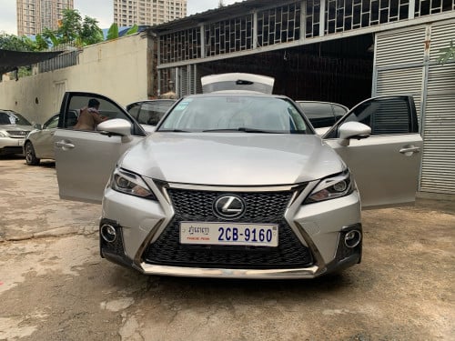 Ct200h ឆ្នំា2011ឡើង2014មុខក្រោយ ទឹកថ្នំា87% ធានាឡានអត់បុក