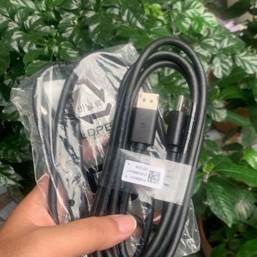 Display Port ( Male ) to Display Port ( Male ) 1.8M Cable