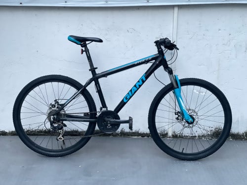 Giant OYEA 2.0 Alloy រង្វង់26 M