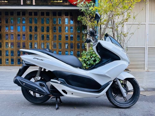 HONDA PCX 880$(124cc,year 2016,from Japan )have ID 🪪 crad មានកាតគ្រី