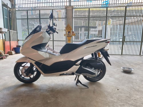 Honda PCX160cc ឆ្នាំ2021ចុងឆ្នាំជប៉ុននៅសានុំខ្ចីលក់:3500$