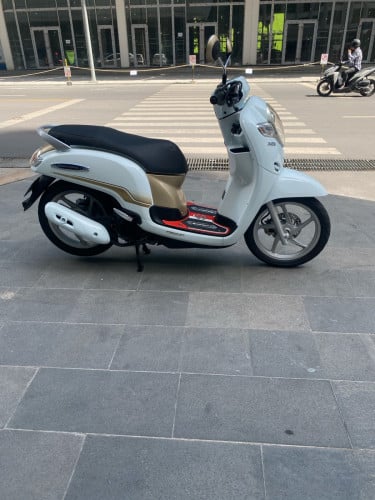 Honda scoopy 2018