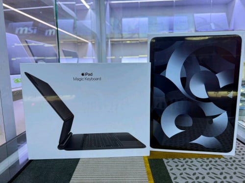 iPad Air 5 th 256G sim Black New 479$Keyboard 179$